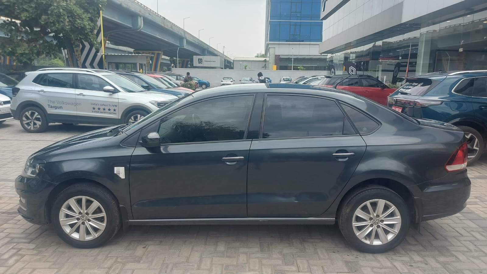 Volkswagen Vento(2015-2019) Highline Petrol